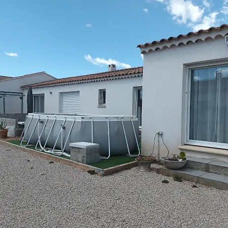 Paisible P2 Pour 4 Voyageurs Villa Saint-Gilles  Exterior photo
